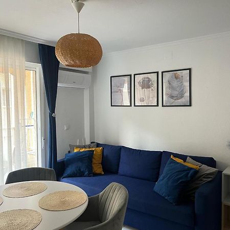 Kiara Apartament - With Garage Torrevieja Zewnętrze zdjęcie