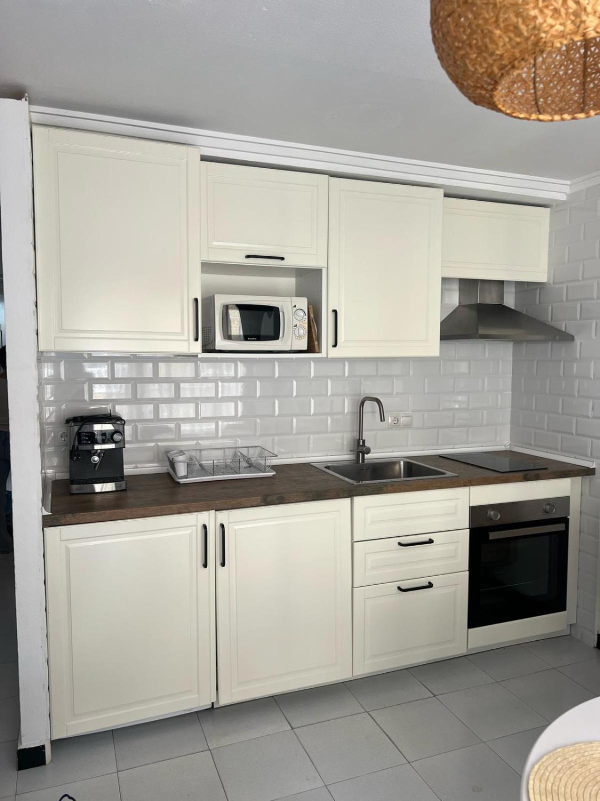 Kiara Apartament - With Garage Torrevieja Zewnętrze zdjęcie