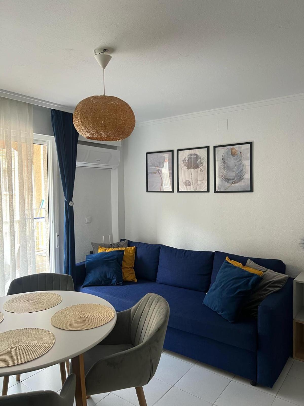 Kiara Apartament - With Garage Torrevieja Zewnętrze zdjęcie